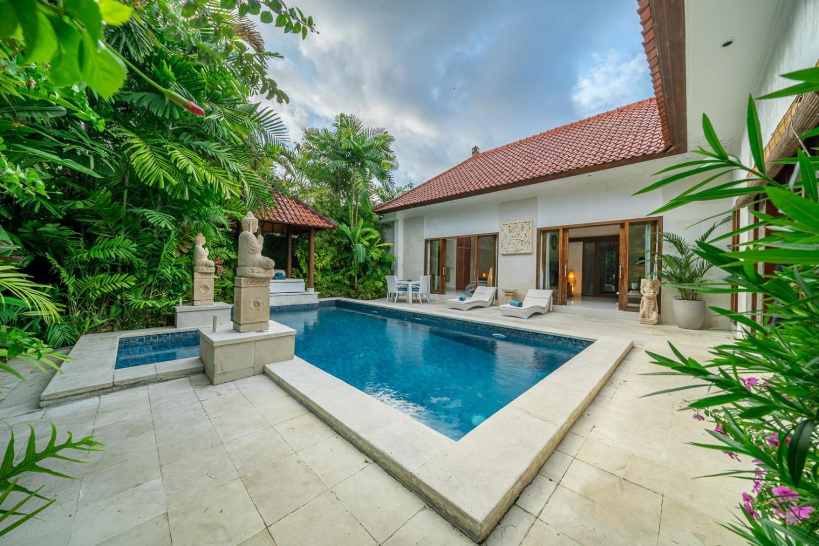 Villa Nemia Seminyak ภายนอก รูปภาพ