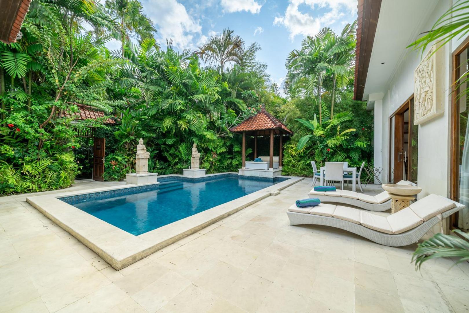 Villa Nemia Seminyak ภายนอก รูปภาพ