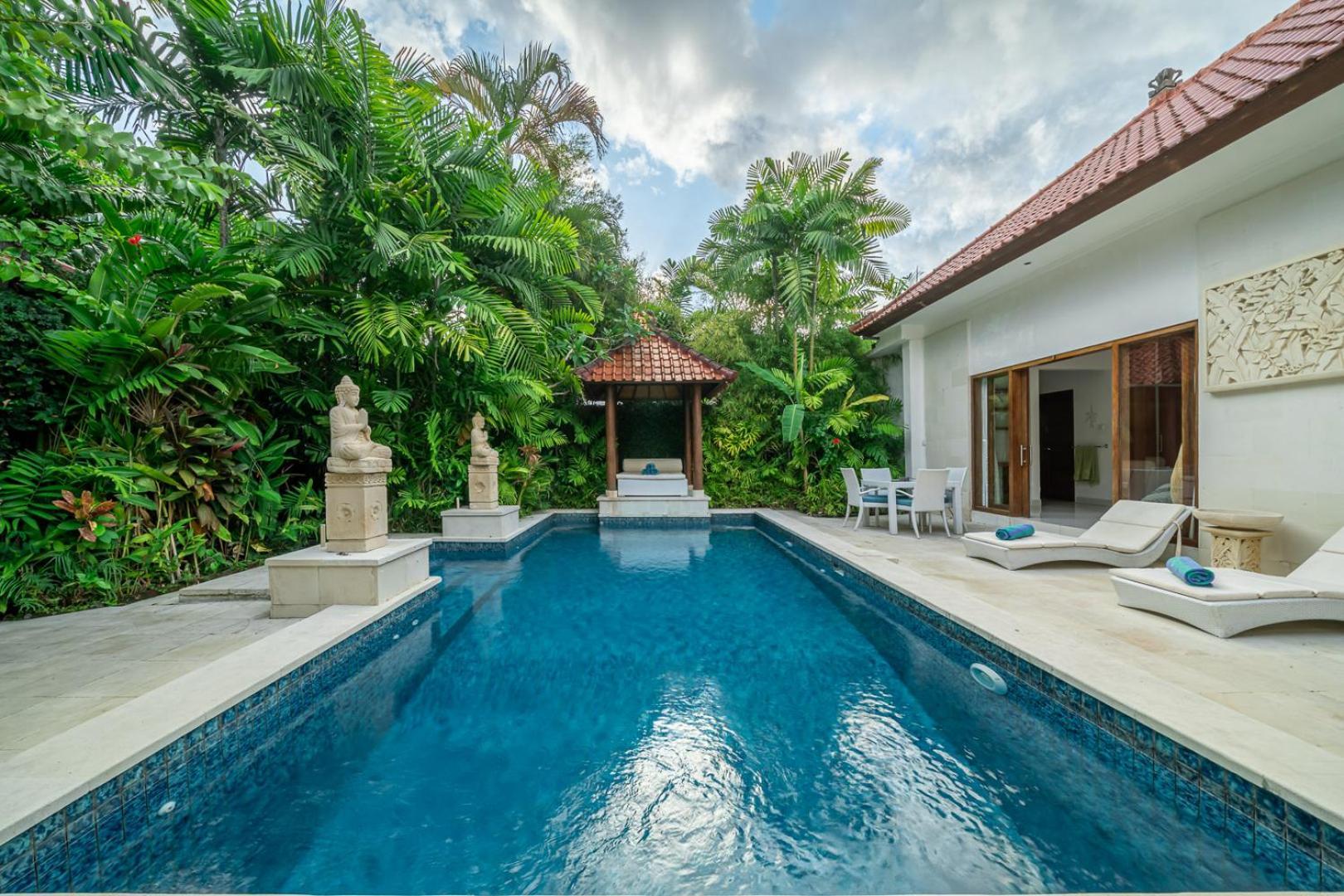 Villa Nemia Seminyak ภายนอก รูปภาพ